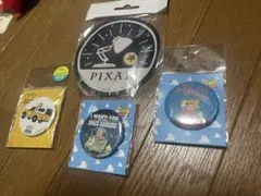 ゆ*ン様 ピクサー　トイストーリー　ポップアップ限定缶バッジとダイカットシール