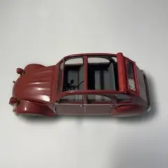 シトロエン2CV 赤色 ミニカー