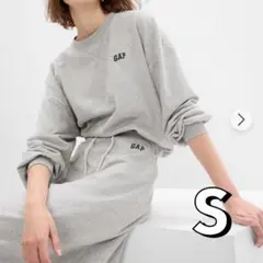 ミニ GAPロゴスウェット トレーナー＆スカート　セットアップ