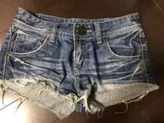 デニムショートパンツ ウィング刺繍