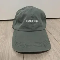 SMILE DAY刺繍グレーキャップのサムネイル