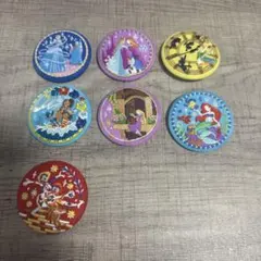 ディズニー　刺繍缶バッジ