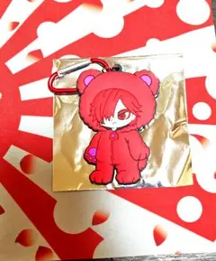 R指定 マモ カラビナ付きラバーキーホルダー - メルカリ