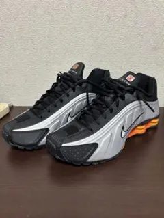NIKE SHOX R4 オレンジ×シルバー　28cm