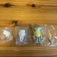 カエル ガチャ フィギュア 3点セット 並べ隊整列アマガエル 俺今日からかえる