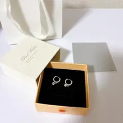 新品・未使用 Best Wishes シルバー フープピアス クリスタル付き