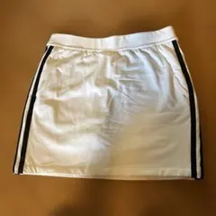 adidas ホワイト スカート レディース