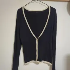 Item thumbnail for item 31656225-ba32-483e-b43b-2588b9b51ec9