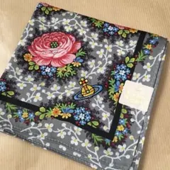 値下げ]新品　ヴィヴィアン　ヴィンテージ風花柄ハンカチ