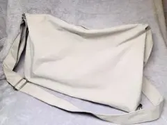 撥水加工 スクエア型 ファスナーポケット ドロストミニショルダー