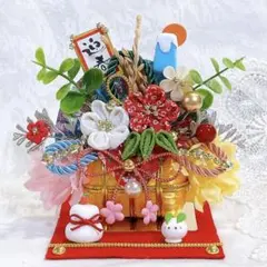 お正月飾り☆つまみ細工☆金俵☆ちりめん細工☆かがみ餅☆雪うさぎ☆ハンドメイド
