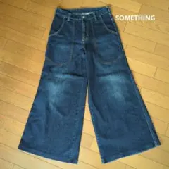 SOMETHING ワイドデニム