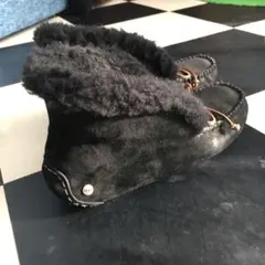 3500円〜2600円にお値下げボア　黒　アグ