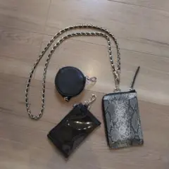 ヘビ柄スマホショルダーバッグ