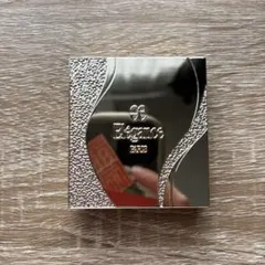 Elegance エレガンス 02 アイシャドウ　パレット　デパコスのサムネイル
