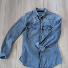 ZARA TRAFALUC ライトブルー デニムシャツ
