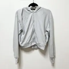 GU UVカットフルジップパーカー　ライトグレー　ショート丈　Ｌサイズ