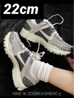 NIKE ナイキズームポメロ18 25.5㎝ 新品 未使用 2025年最新】ボメロ18の人気アイテム - メルカリ