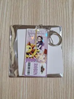 ワンピース 麦わらストア13周年記念 ホログラムアクリルキーホルダー ロビン