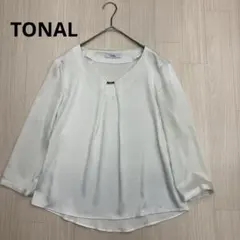 TONAL トーナル 長袖 シャツ ブラウス 光沢入り 38のサムネイル