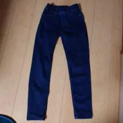 UNIQLO　キッズ　ジーパン　140