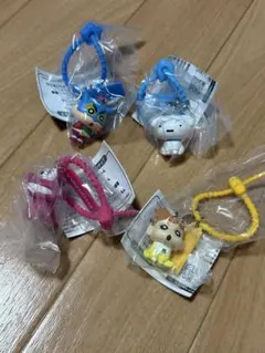 クレヨンしんちゃん カラフルマルチチャーム 4個セット