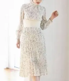 tocco closet ウエストリブシャーリングフラワープリント ワンピース