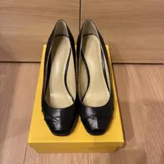 美品 BODY DRESSING Deluxe パンプス 24cmのサムネイル