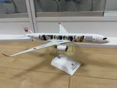 日本航空 JAL 1:200 B-Models B777-300 JA8945 - メルカリ