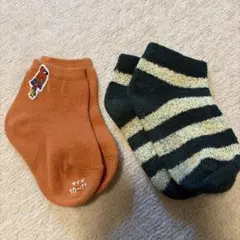 未使用ベビー靴下2足10-11