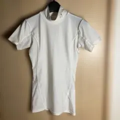 ヨネックス　ホワイトハイネック半袖テニスウェア　インナー　M