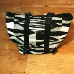 アレキサンダーリーチャン　 キャンバストートバッグ 中型　2way