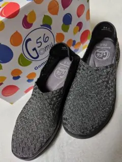 ゴムゴム　スリッポンシューズ　ニッケルラメ　24.5cm