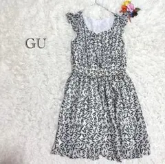 GU アルファベット柄 ノースリーブワンピース Sサイズ 裏地付き　リゾート