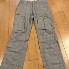 IGNIO グレー系チェック カーゴパンツ　W82