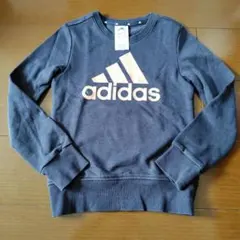 adidas ネイビー トレーナー 　小さめ140