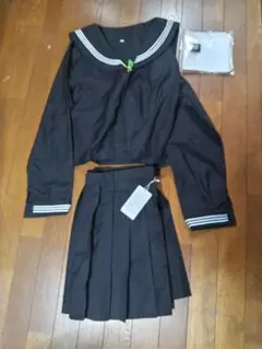 セーラー服 上下セット 黒色 ライン入り、スカーフの、3点セットのサムネイル