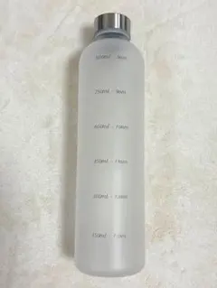 ドリンクボトル グレー 900ml 目盛り付き タイムマーカーのサムネイル