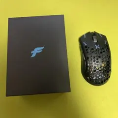 マウス・トラックボール Finalmouse UltralightX Phantom L tiger Finalmouse ULX Tiger (Large) を開封する このサイズで40gは