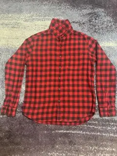 UNIQLO 赤と黒のチェック柄長袖シャツ