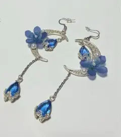 ハンドメイドピアス