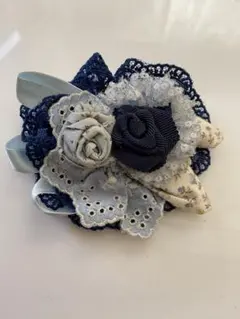 『ハンドメイド』フラワーコサージュブローチ