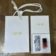 Dior ノベルティ　レッドリップ＆ネイルカラーセット　ショップバッグ付き