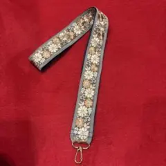 インド刺繍リボン　ショルダーストラップ　ハンドメイド