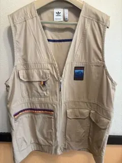 adidas ベージュ 人気ベスト❗️