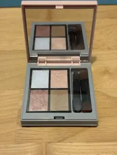 ETVOS ミネラルクラッシィシャドー　クワイエットグラム