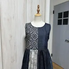 着物リメイク 大島紬からにぎやかなノースリーブワンピース(L)