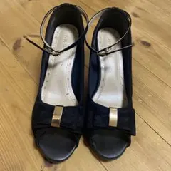 4L ヒール7センチ 黒 オープントゥ パンプス ストラップ フォーマル