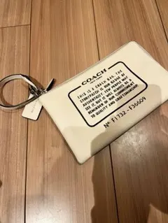 COACH ホワイト レザーポーチ