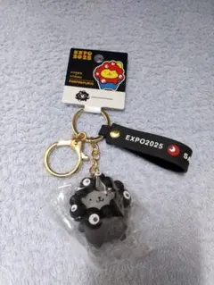 大阪万博 会場限定　黒ミャクミャク 立体マスコットキーホルダー ポムポムプリン